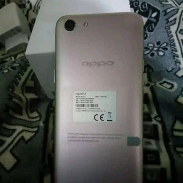 Oppo A83